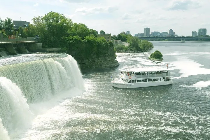 Ottawa River Tour